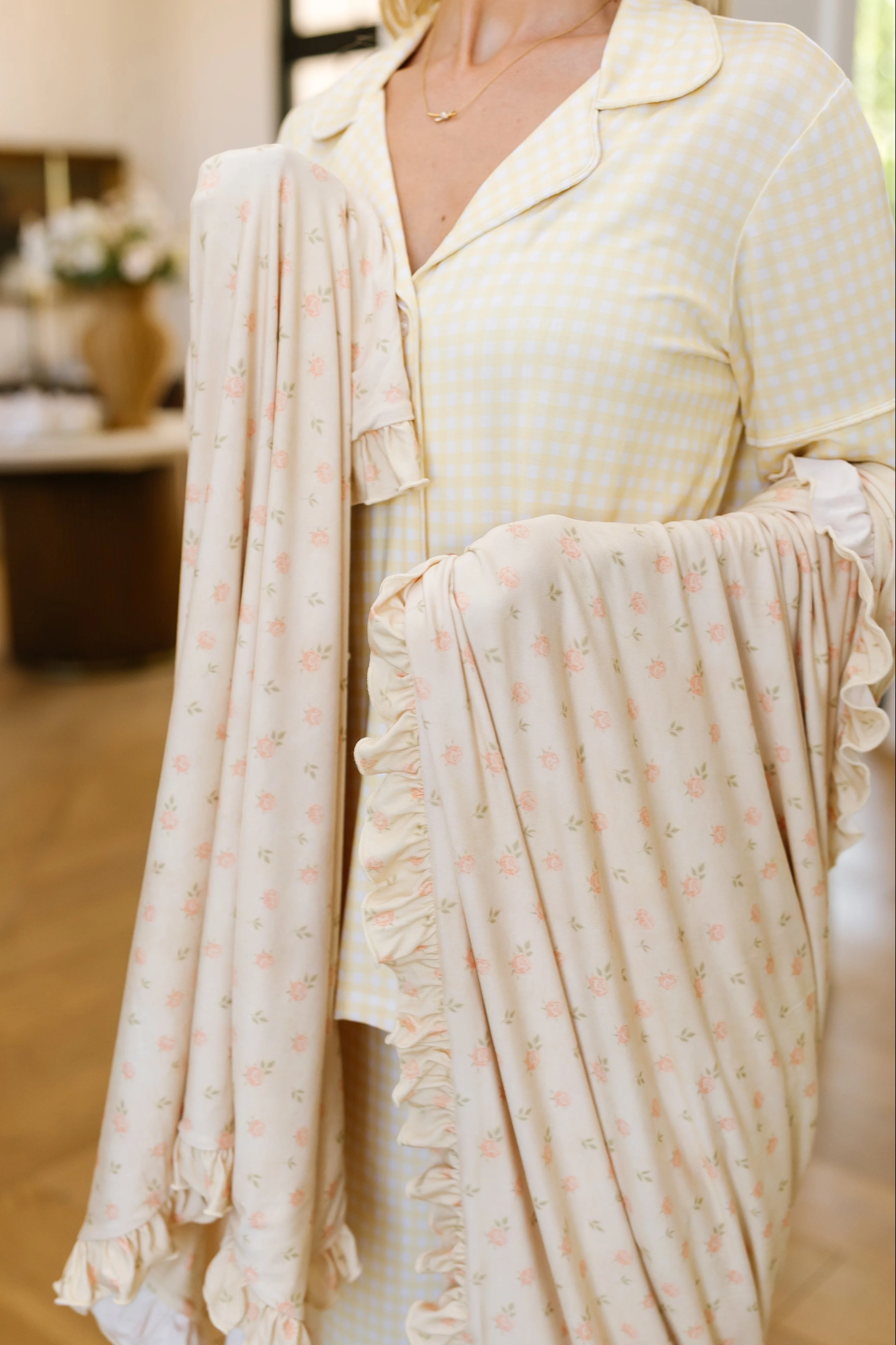 petal / ruffle - Image 3